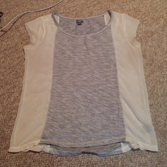 Aerie top