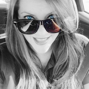 Meet your Posher, Kat