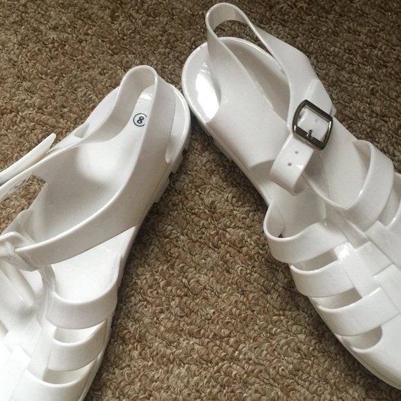 SOLD - Picture 3 of 4