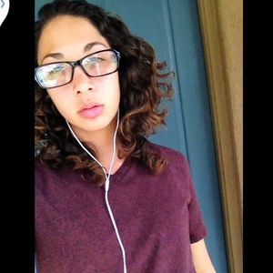 Meet your Posher, Alysia