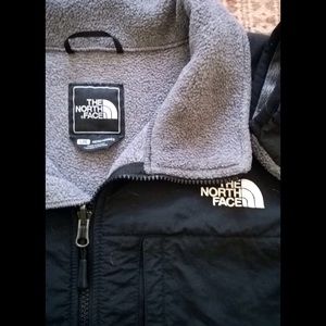 Northface Large Mens Charcoal Jacket