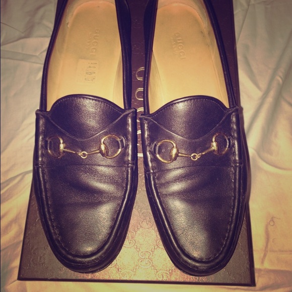 Classic leather Gucci loafers