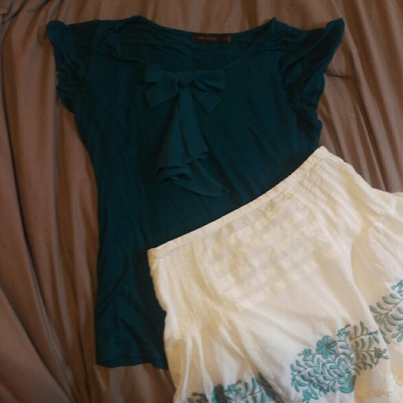 Teal Bow Detail T Shirt - Picture 2 of 2