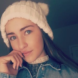 Meet your Posher, Michaela