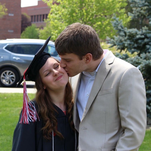 Meet The Posher, Megan Earl! - Picture 3 of 4