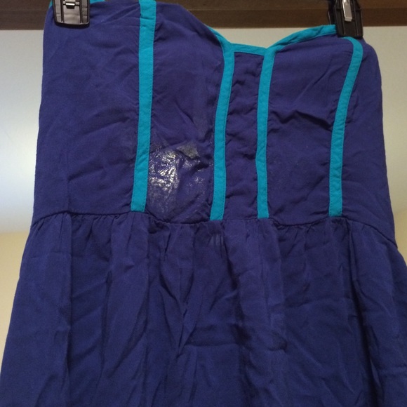 High low dress - Picture 2 of 3