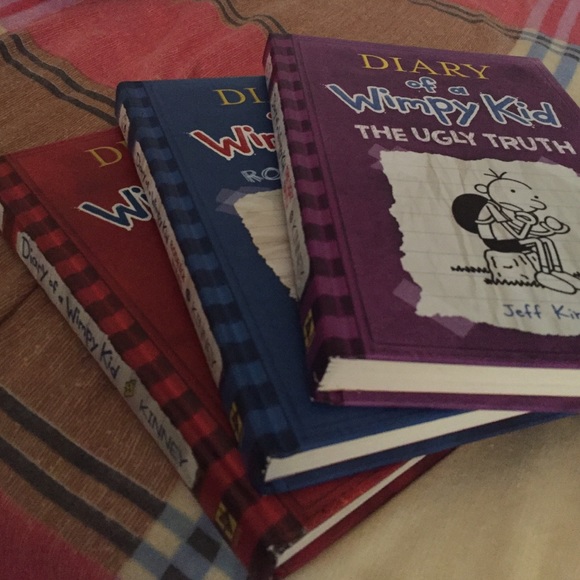 ❗️SOLD❗️Diary of a Wimpy Kid Books - Picture 2 of 3