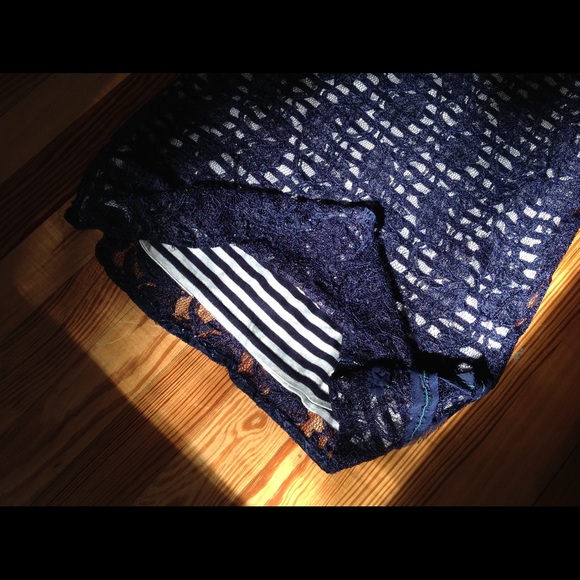 Anthropologie Navy appliqué over cotton stripe Sm - Picture 3 of 4