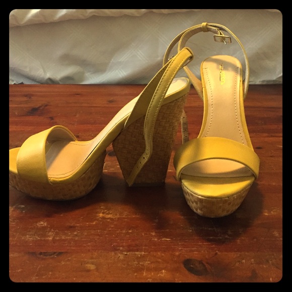 Xihilaration espadrilles in mustard