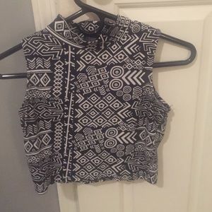 Rue 21 Crop top