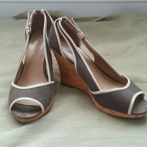 Ann Taylor Platforms