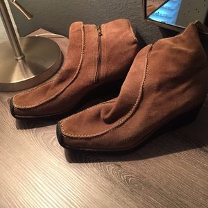 Naturalizer suede bootie
