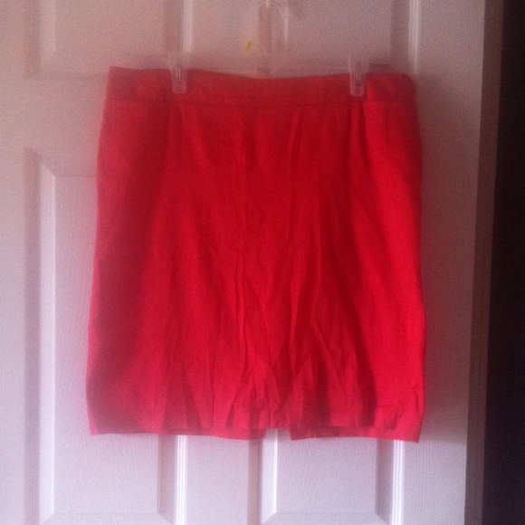 Pink coral skirt