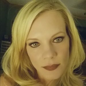 Meet your Posher, Christy