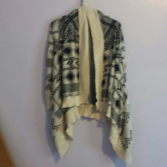 Cute pattern sweater - Picture 1 of 1