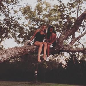 Meet your Posher, Leala