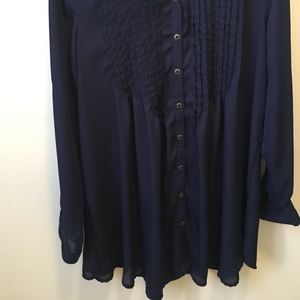Size large navy blue tunic