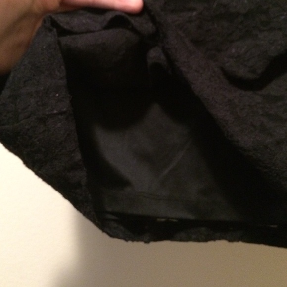 Pencil skirt - Picture 3 of 3