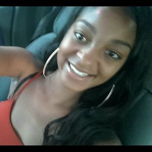 Meet your Posher, Lanette