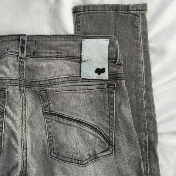 🅢🅐🅛🅔🎀 FOX ˢᴷᴵᴺᴺᵞ ᴶᴱᴬᴺˢ - Picture 3 of 4