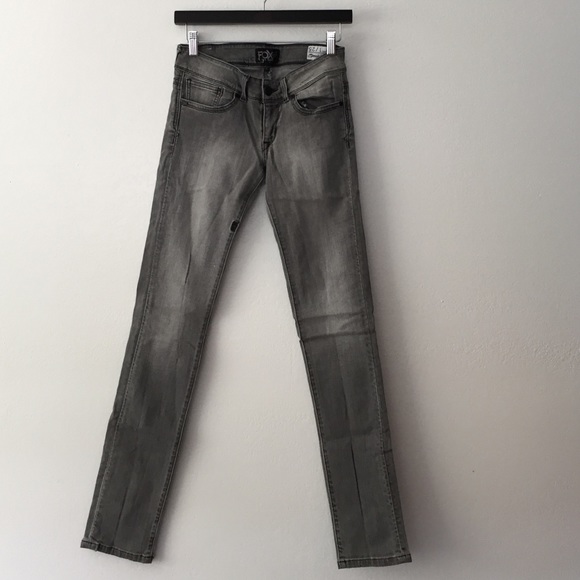 🅢🅐🅛🅔🎀 FOX ˢᴷᴵᴺᴺᵞ ᴶᴱᴬᴺˢ - Picture 4 of 4