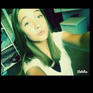 Meet your Posher, Abbie