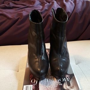 ALDO black platform heels