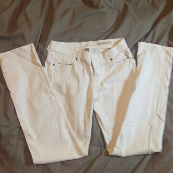 White Skinny Jeans - Picture 2 of 3