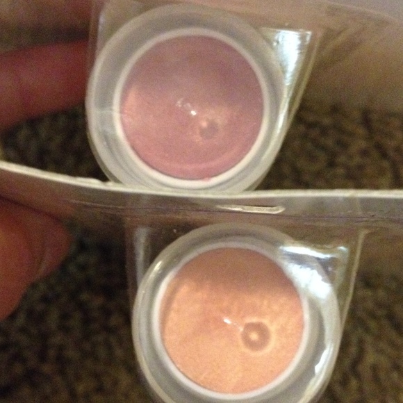 SOLD. - Picture 4 of 4