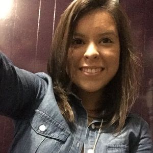 Meet your Posher, Mireya