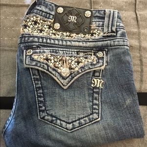 Miss Me straight leg jeans