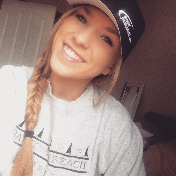 Meet your Posher, Tori