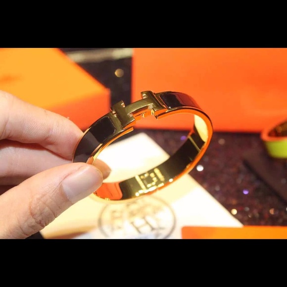 Brand new bracelet
