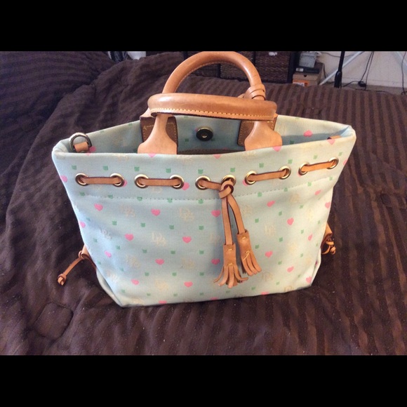 Dooney and bourke handbag