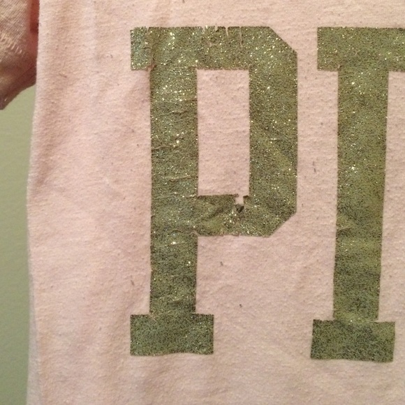 Pink - Picture 3 of 4