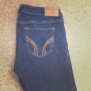 Dark blue Hollister skinny jeans.