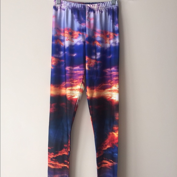 Galaxy Design Workout Leggings - NEVER WORN