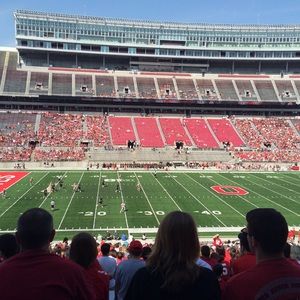 Meet your Posher, Jillian