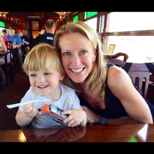 Meet your Posher, Stephanie