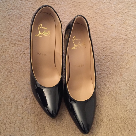 Patent Black Pump