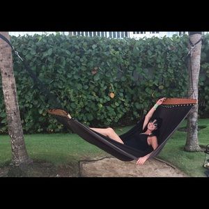 Meet your Posher, Tina