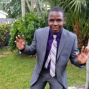 Meet your Posher, Devonte