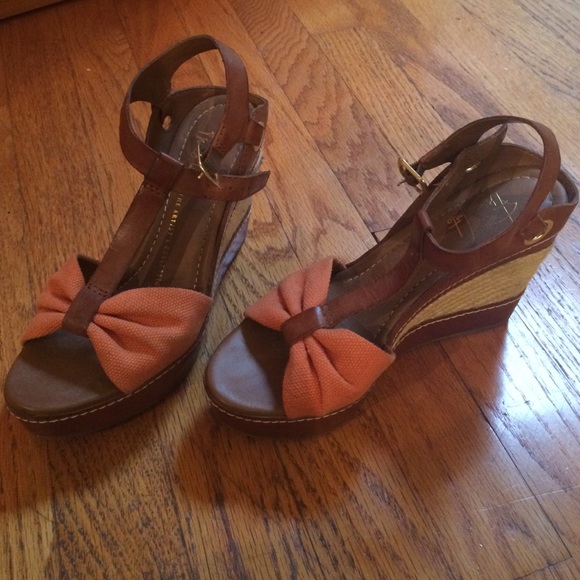 NWOT Franco Sarto Wedges