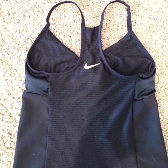 Nike Racerback - Picture 4 of 4