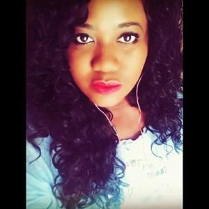 Meet your Posher, Latoya