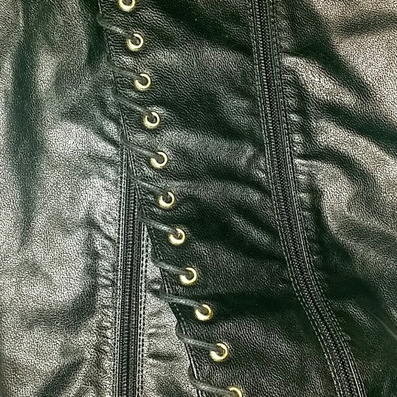 SOLD!!!!!! - Picture 3 of 4