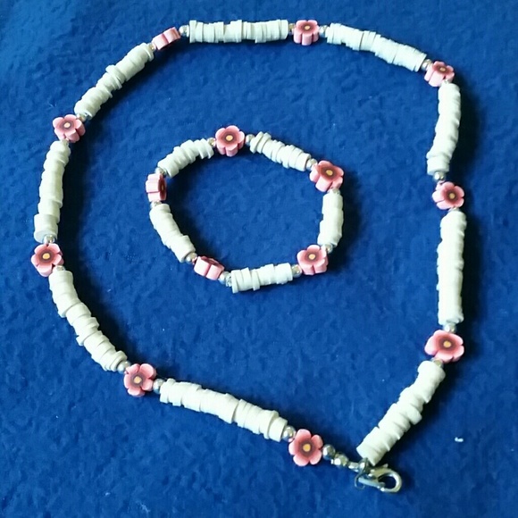 Necklace and bracelet