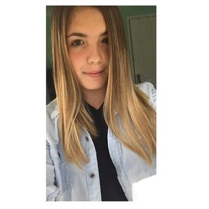 Meet your Posher, Amra