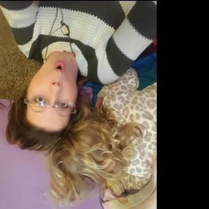 Meet your Posher, Vanessa