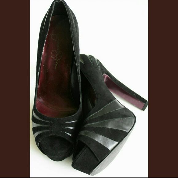 💓HP 12.26💓 Black Suede Jessica Simpson Pumps - Picture 2 of 4